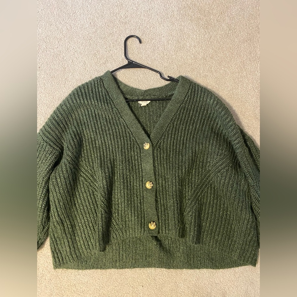 Green Cropped Cardigan